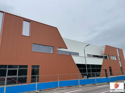 Local d'activités - 769 m²