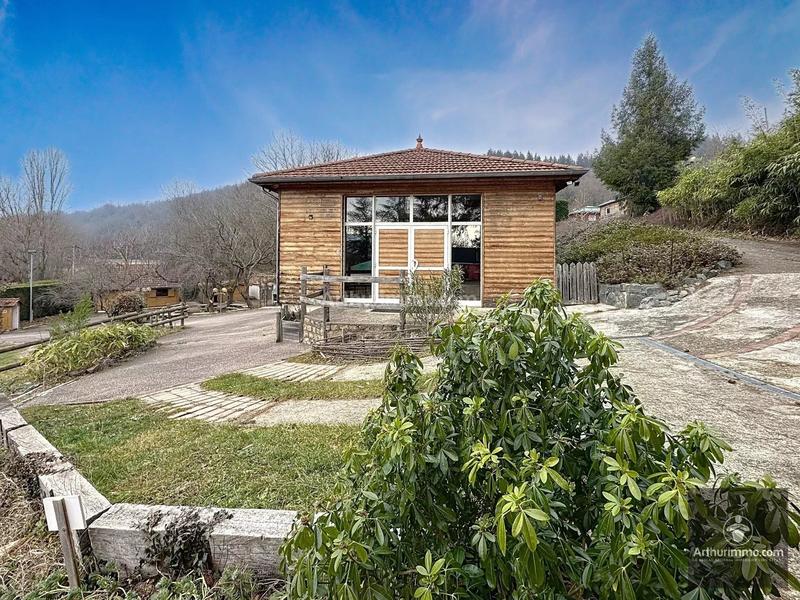 Maison - 500 m² - 18 pièces