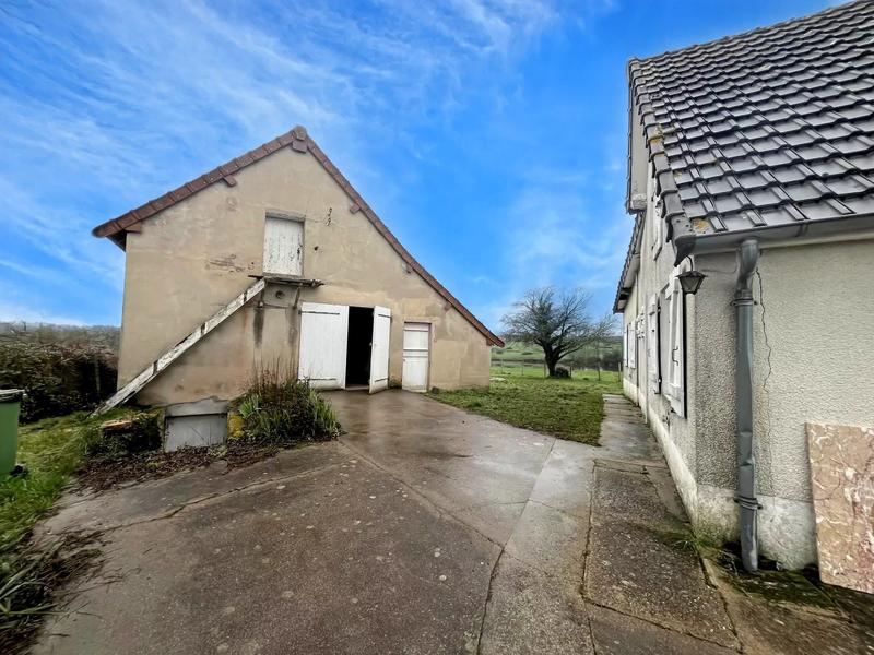 Immeuble - 160 m² - 8 pièces