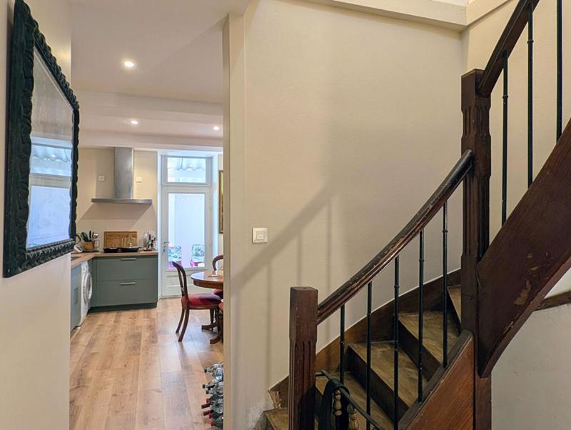 Immeuble - 175 m² - 6 pièces