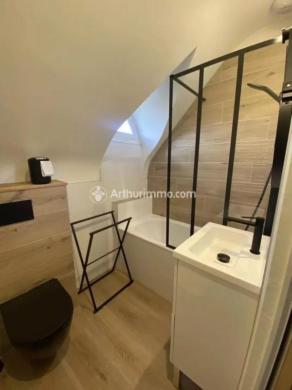 Maison - 101 m² - 5 pièces