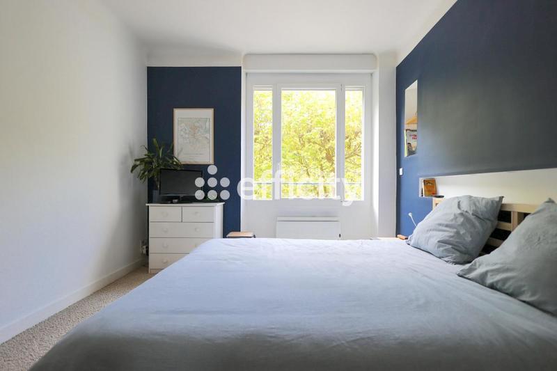 Appartement - 150 m² - 5 pièces