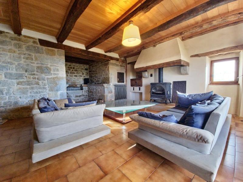 Maison - 190 m² - 6 pièces
