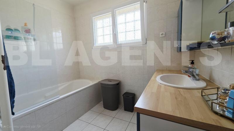 Maison - 163 m² - 7 pièces