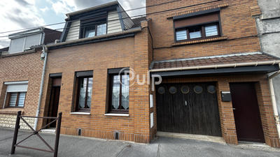 Maison de ville - 118 m² - 4 pièces