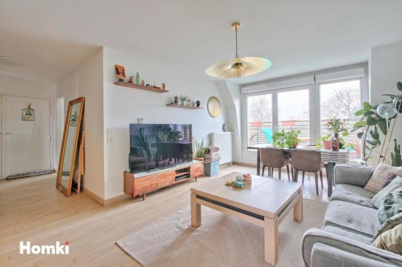 Appartement - 82 m² - 4 pièces