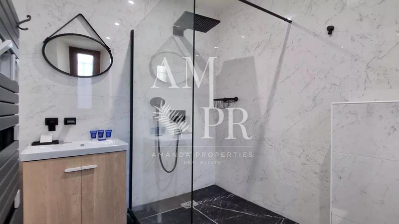 Maison - 166 m² - 6 pièces