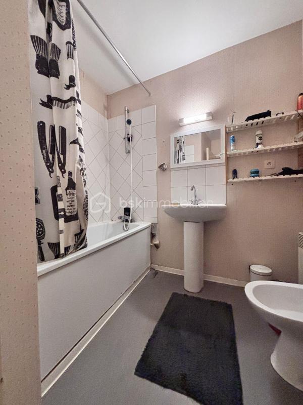 Immeuble - 274 m² - 12 pièces