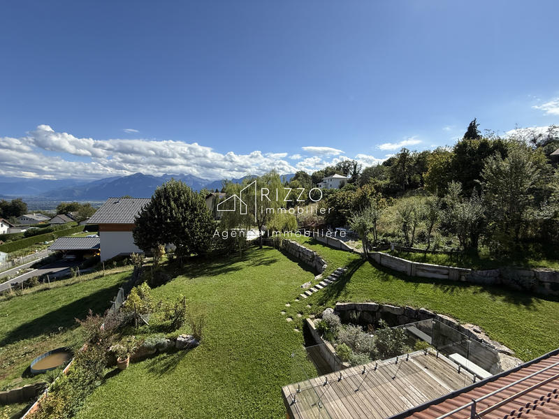 Maison - 176 m² - 5 pièces