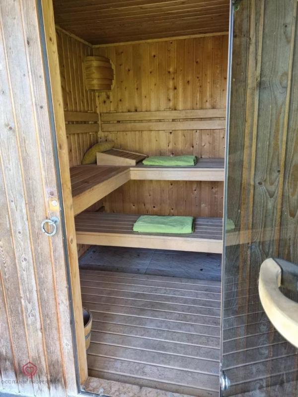 Maison de bois - 180 m² - 5 pièces