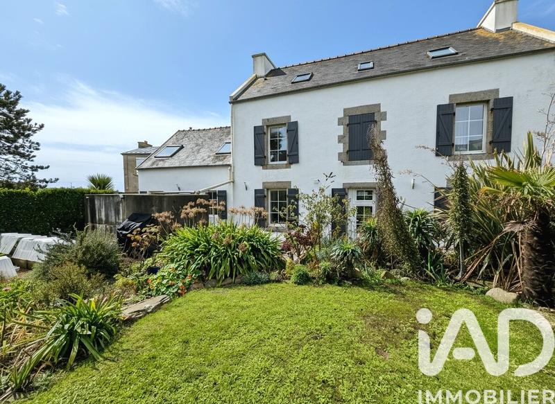 Maison - 152 m² - 7 pièces