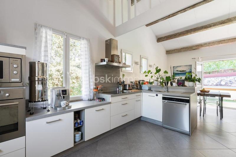 Villa - 186 m² - 5 pièces