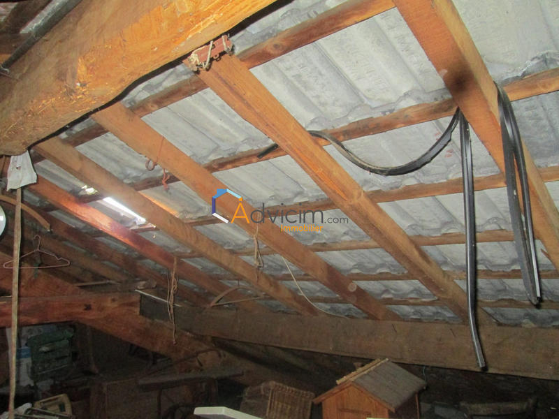 Maison traditionnelle - 85 m² - 4 pièces