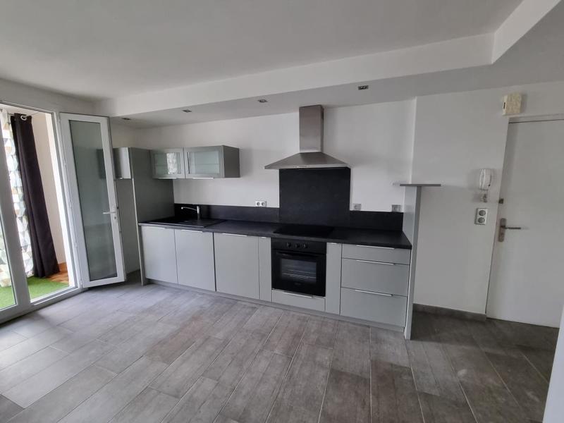 Appartement - 60 m² - 3 pièces