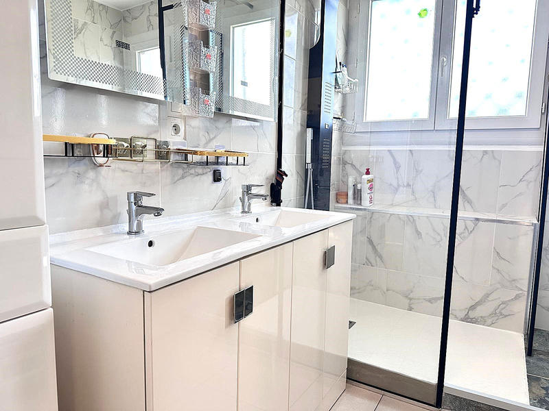 Maison - 134 m² - 5 pièces