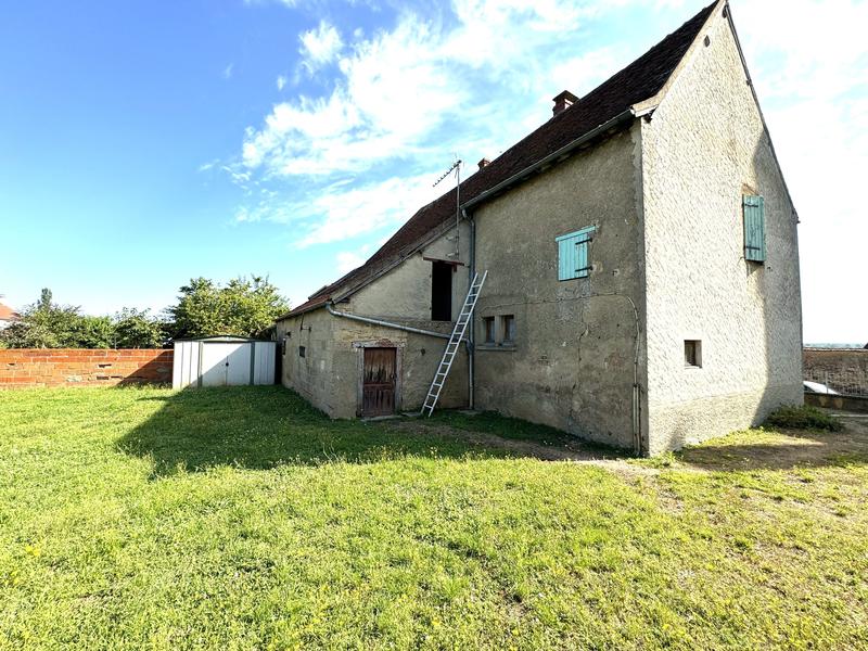 Maison - 95 m² - 6 pièces
