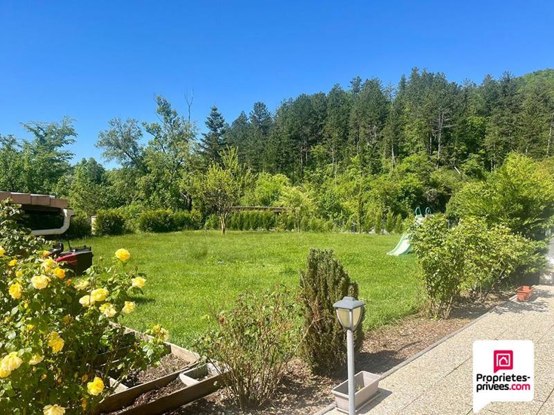 Maison - 175 m² - 5 pièces