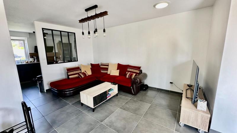 Maison - 98 m² - 5 pièces