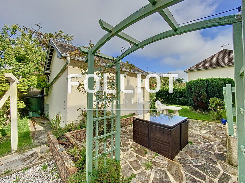 Maison - 93 m² - 5 pièces