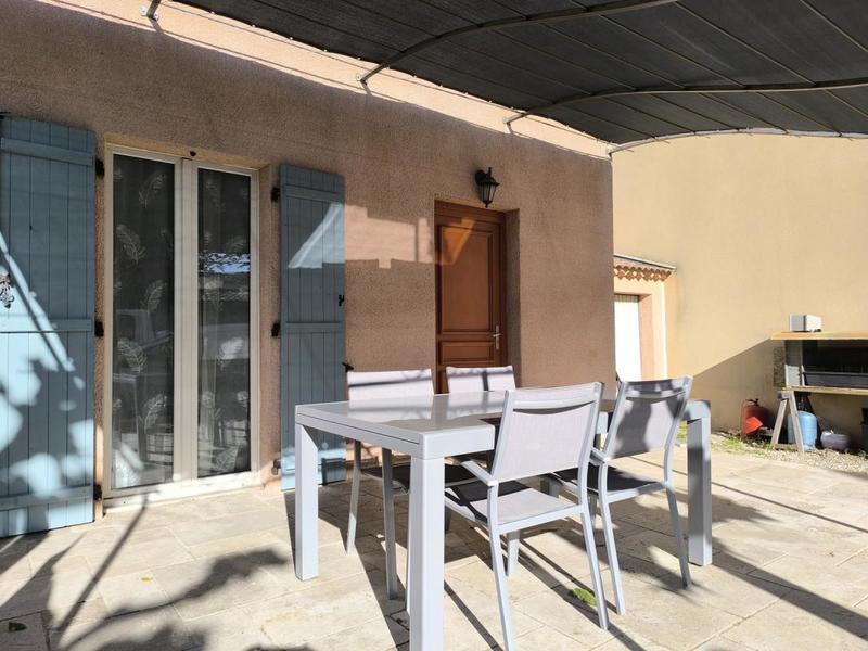 Maison - 88 m² - 4 pièces