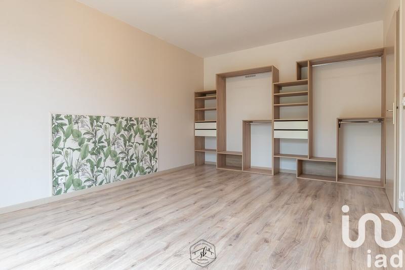 Maison - 95 m² - 5 pièces
