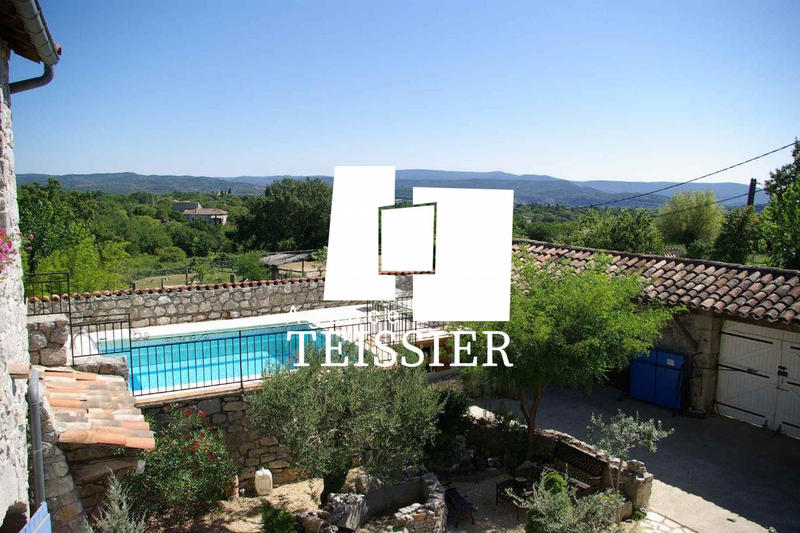 Mas - 450 m² - 14 pièces