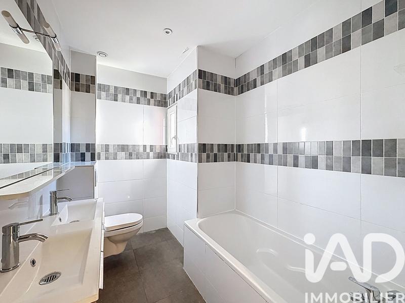 Maison - 175 m² - 7 pièces