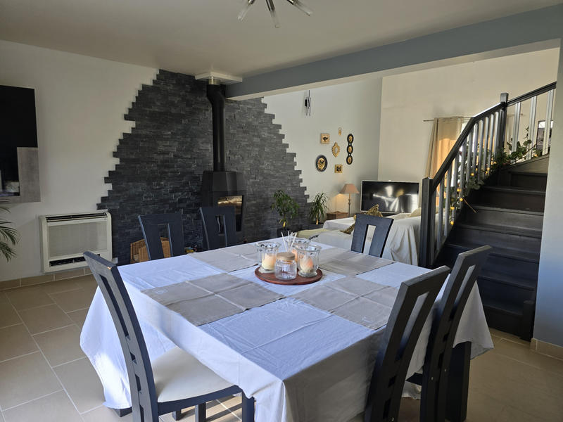 Maison - 146 m² - 6 pièces