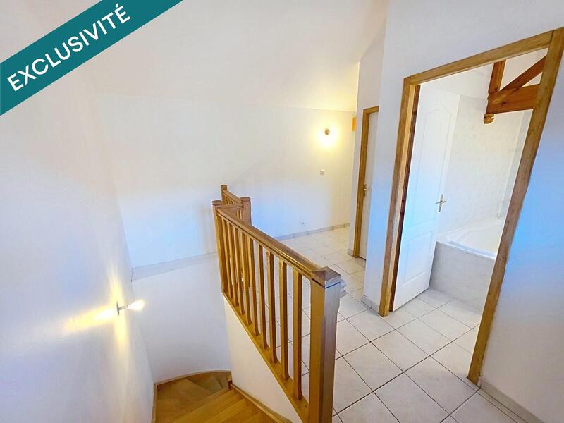 Maison - 85 m² - 3 pièces