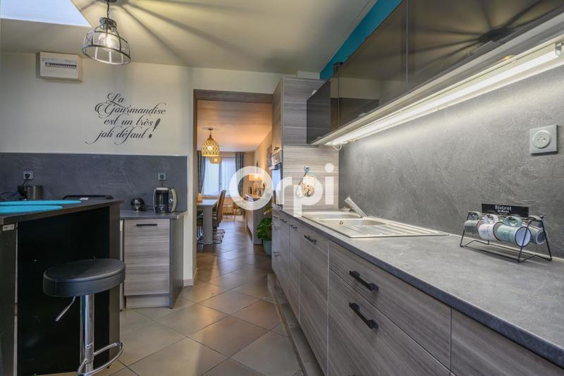 Maison - 95 m² - 5 pièces