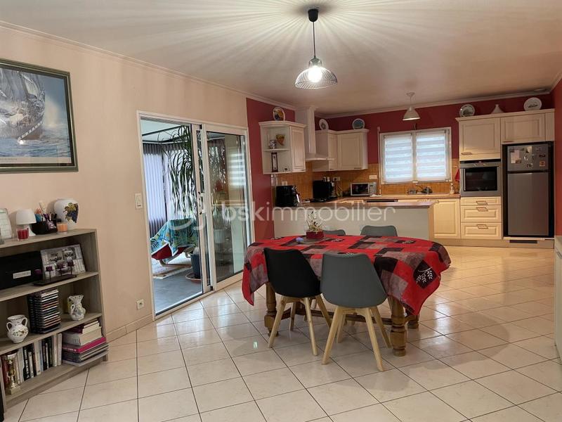 Maison - 86 m² - 4 pièces