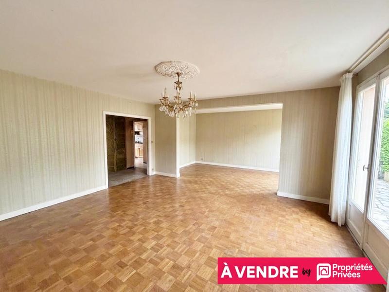 Maison - 100 m² - 5 pièces