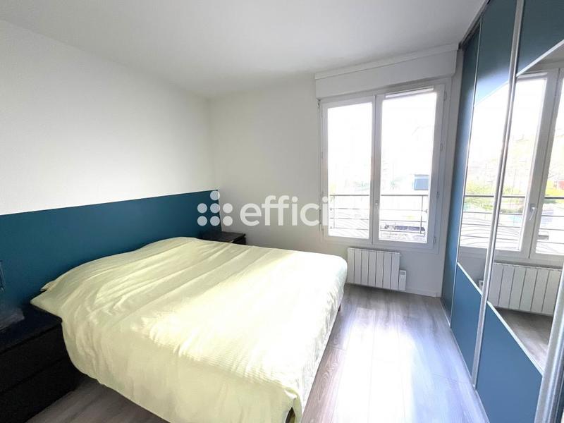 Appartement - 90 m² - 4 pièces