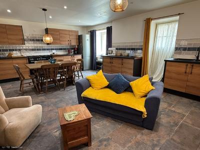 Maison de village - 108 m² - 5 pièces