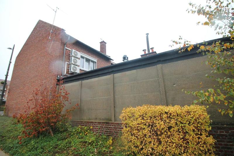 Immeuble - 140 m² - 5 pièces