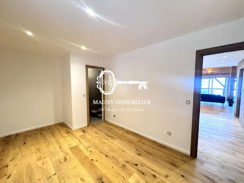 Appartement - 121 m² - 4 pièces