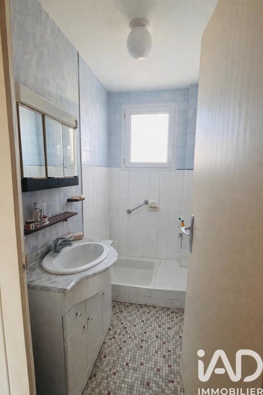 Maison - 93 m² - 5 pièces