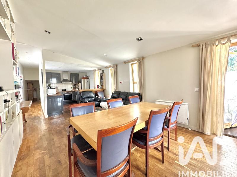 Maison - 81 m² - 4 pièces