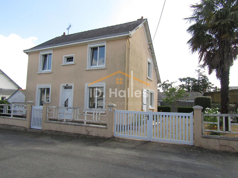 Maison - 98 m² - 5 pièces