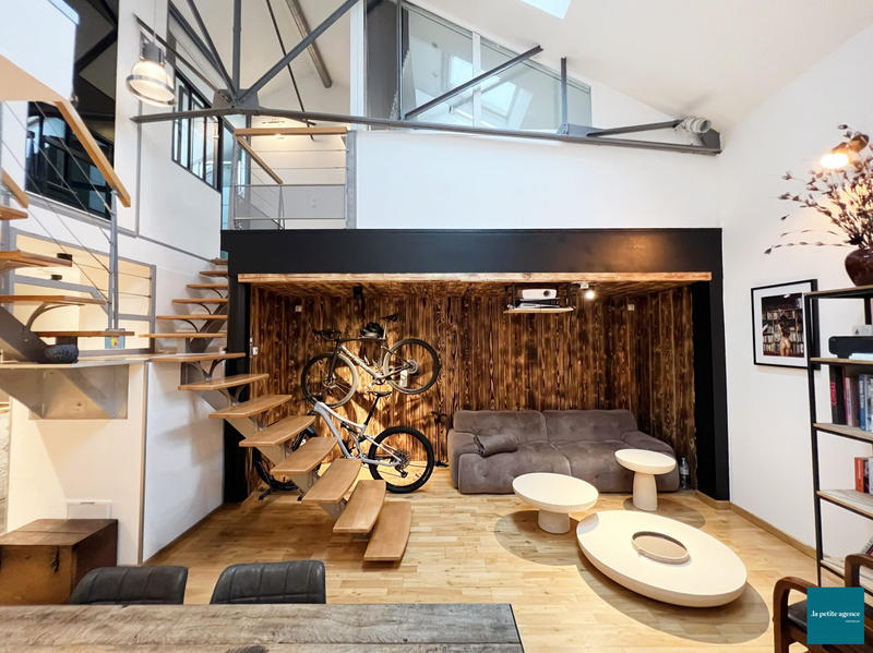 Appartement - 83 m² - 4 pièces