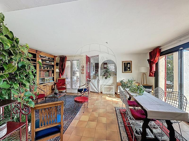 Maison d'architecte - 180 m² - 6 pièces