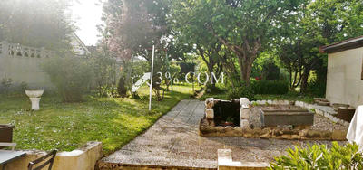 Villa - 90 m² - 5 pièces