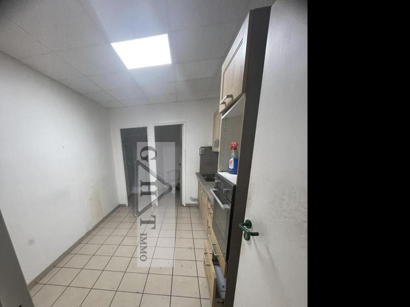 Entrepôt - 1 190 m²