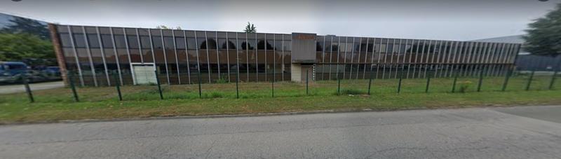 Local commercial - 3 000 m²