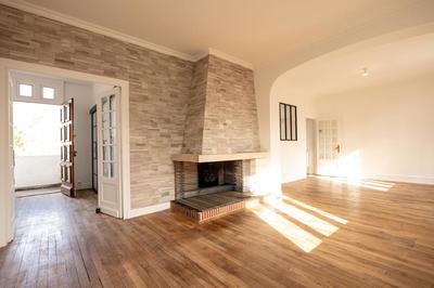 Maison - 156 m² - 7 pièces