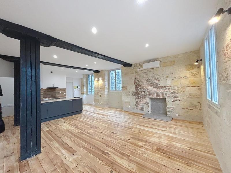 Duplex - 81 m² - 4 pièces