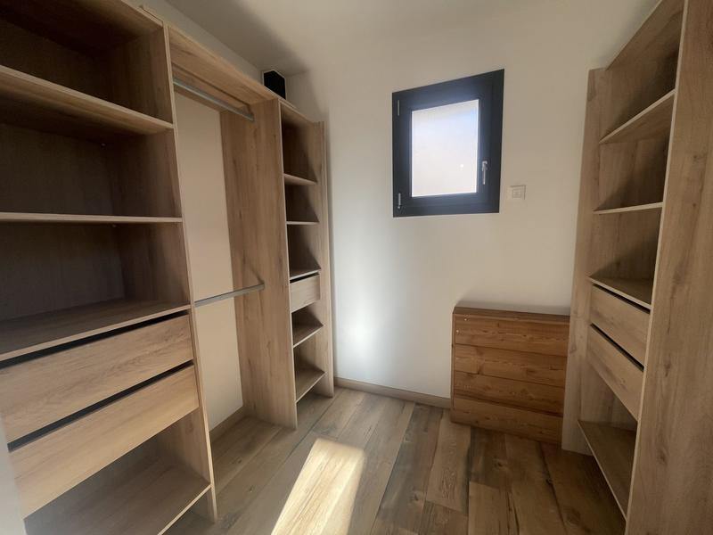 Maison contemporaine - 111 m² - 5 pièces