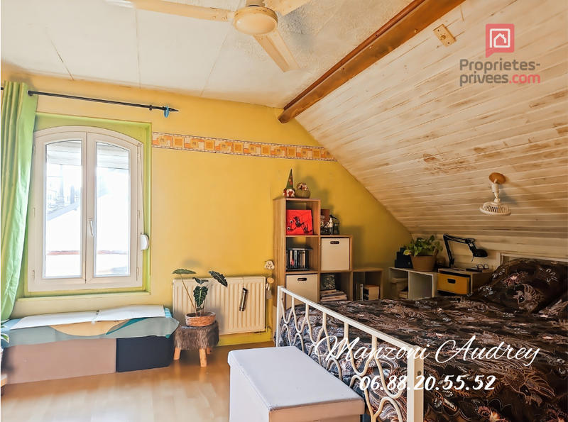 Maison - 96 m² - 5 pièces