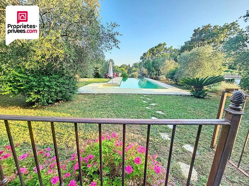 Demeure - 147 m² - 5 pièces