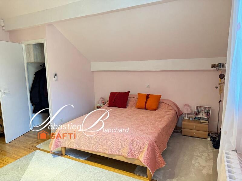 Villa - 135 m² - 6 pièces